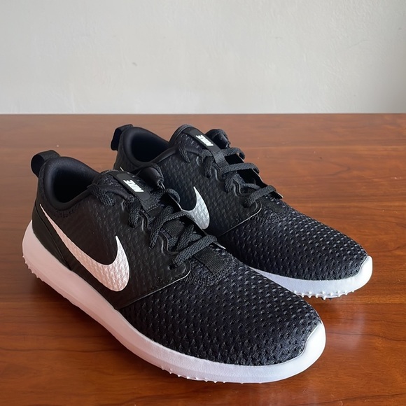 Womens Nike Roshe G Tour Golf Cleats Shoes Black Spikeless CD6066-001 - Picture 3 of 6